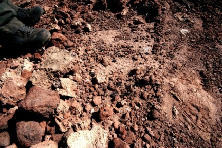 Monturaqui crater 2013 07-standard-scale-1 45x