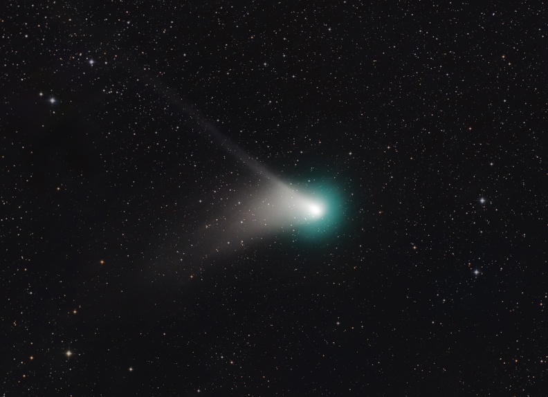 cropped_comet_stars_stack_00001.jpg